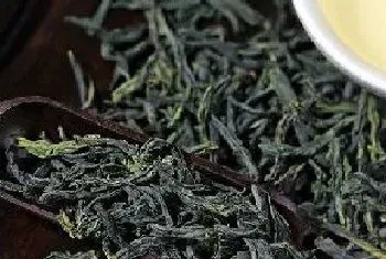 过期茶叶喝了对人体有害吗 过质保期的茶叶吃了有毒吗?